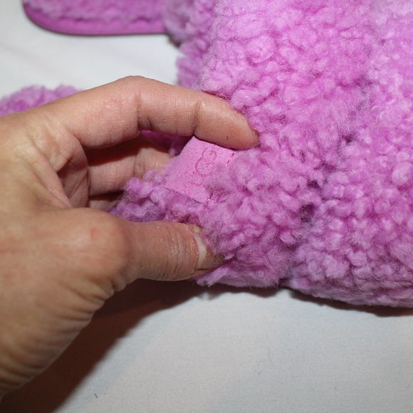 NIB UGG WOMEN'S CURLY SCUFFETTA SHEARLING SLIPPERS PINK - Picture 5 of 7